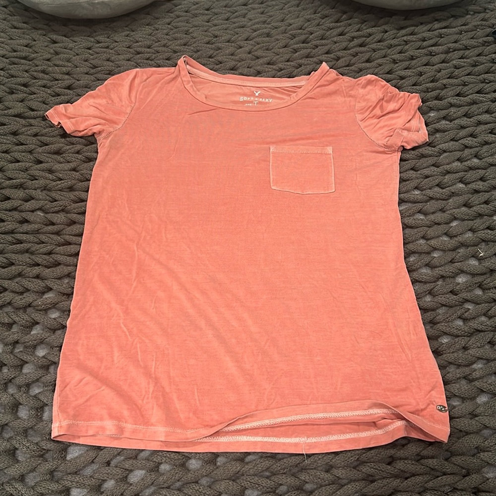 Pink American Eagle top